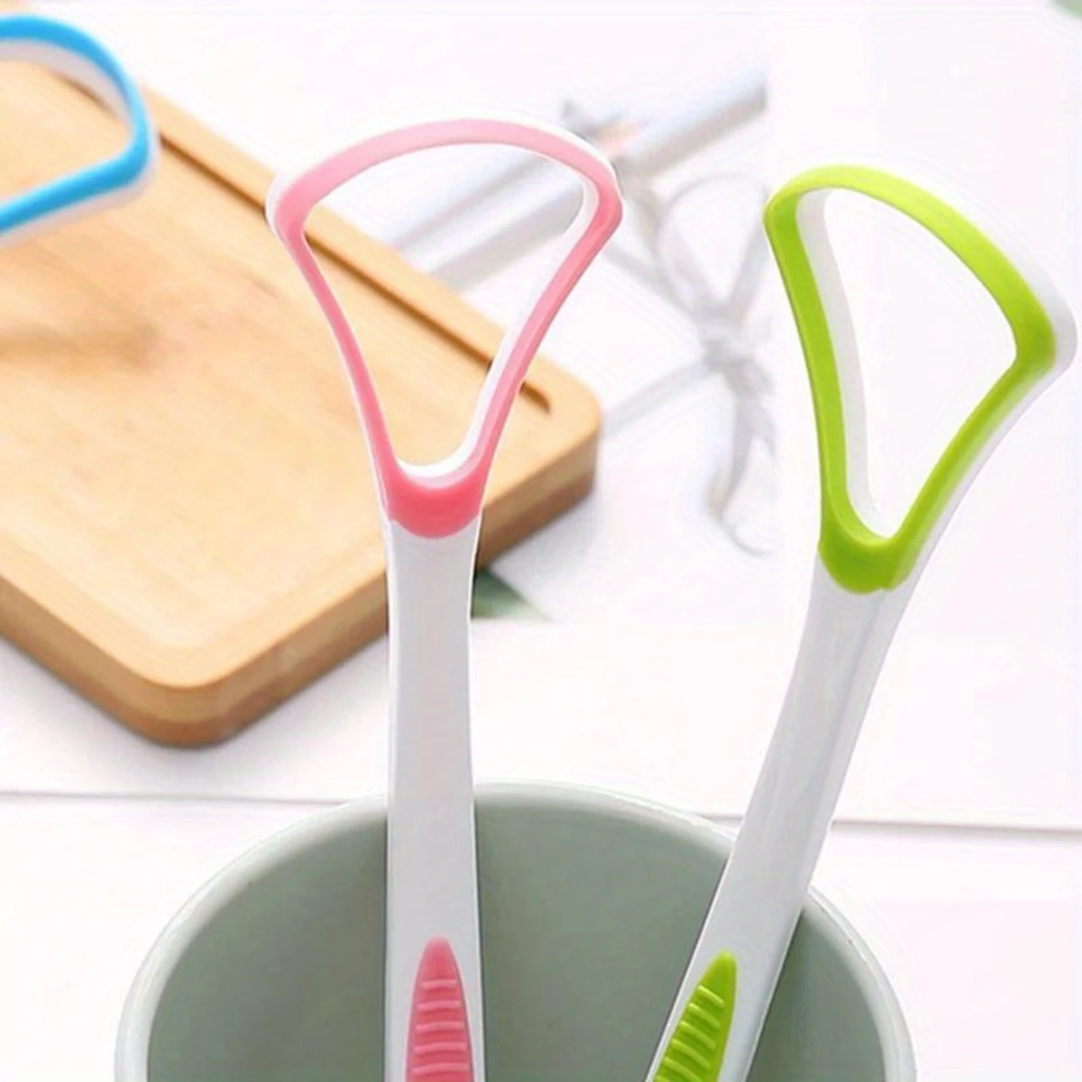 Fresh Breathe Tongue Cleaner - Image 2