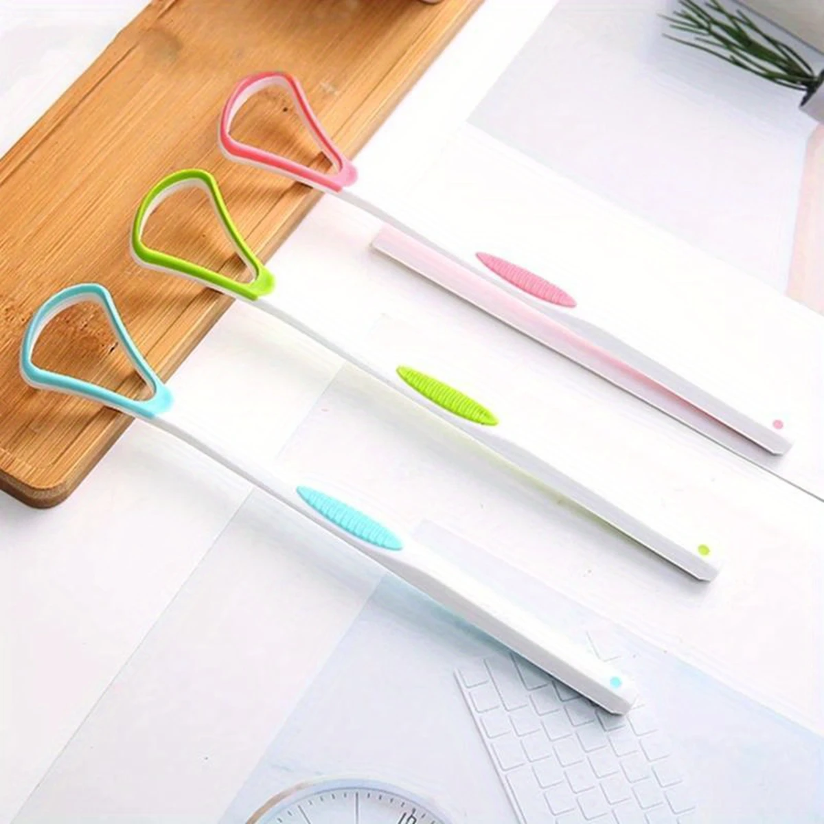 Fresh Breathe Tongue Cleaner - Image 3